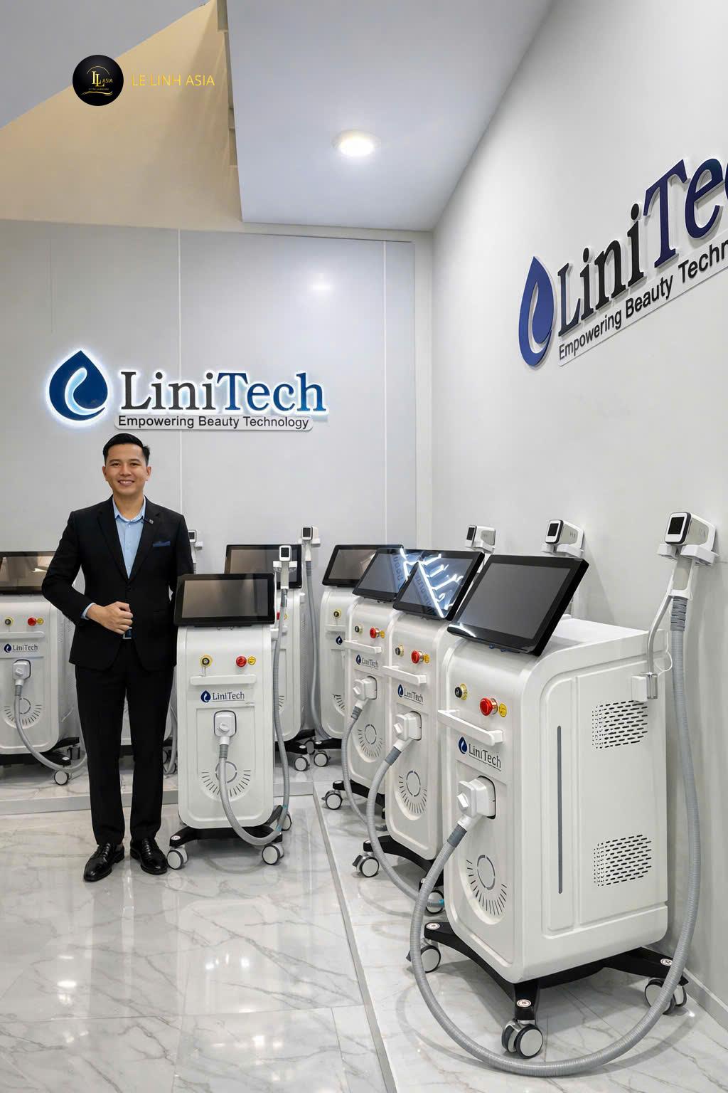 z7619168771781_379a25f8fa03d6536e321c599c1a37f9